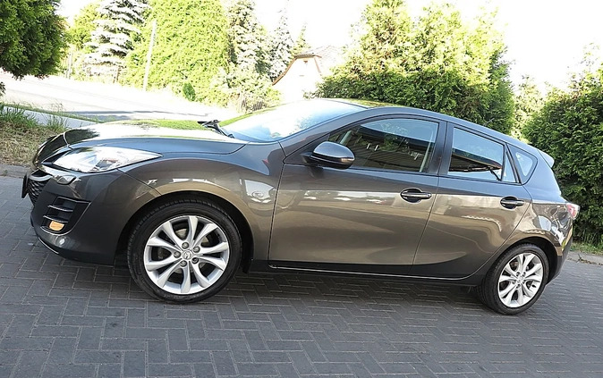 Mazda 3 cena 23800 przebieg: 199000, rok produkcji 2010 z Rogoźno małe 781